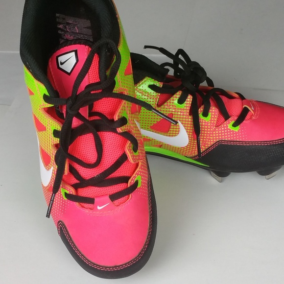 Nike Shoes - Nike Women HyperDiamond Pro Metal Softball Cleat 7